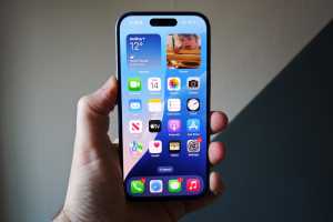 When is the best time to buy an iPhone?