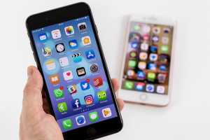 How long does Apple support iPhones?